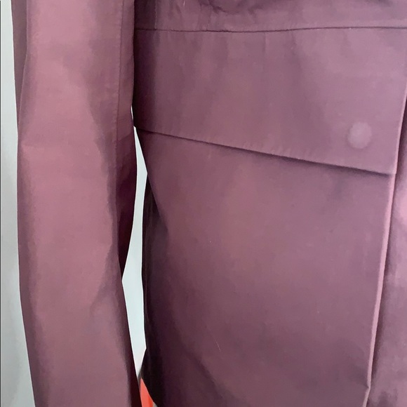 Lululemon dark purple rain jacket - Picture 4 of 5